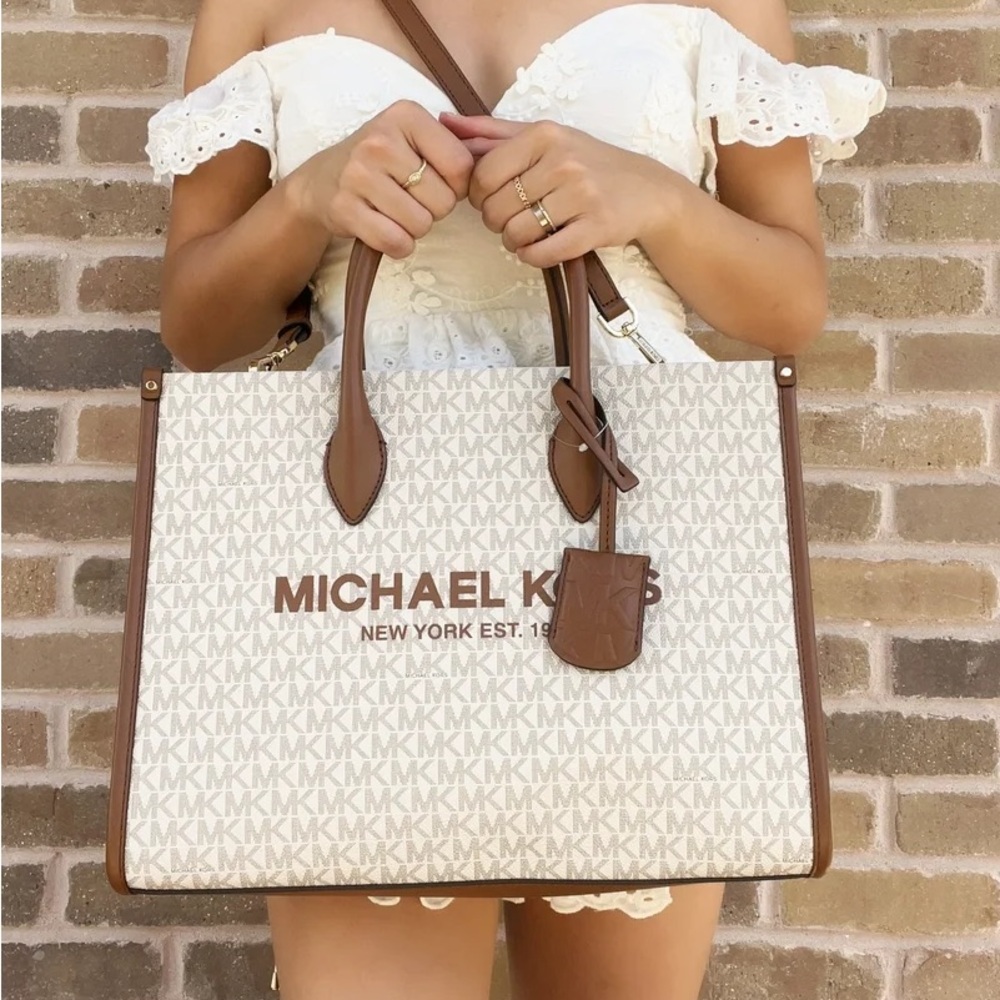 Michael Kors Logo Print Tote in White and Tan